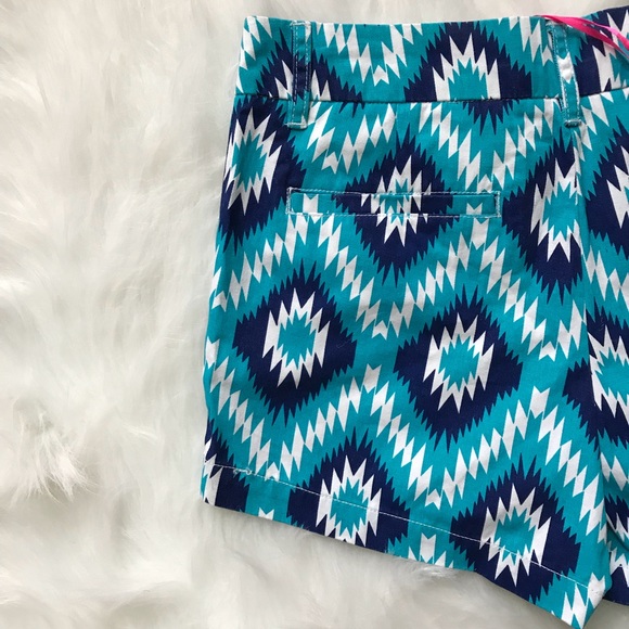 pattern shorts - Picture 4 of 5